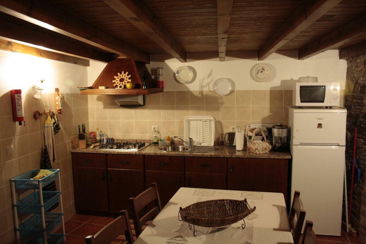 Casas De Pedra Hotel Proença-a-Nova Kültér fotó