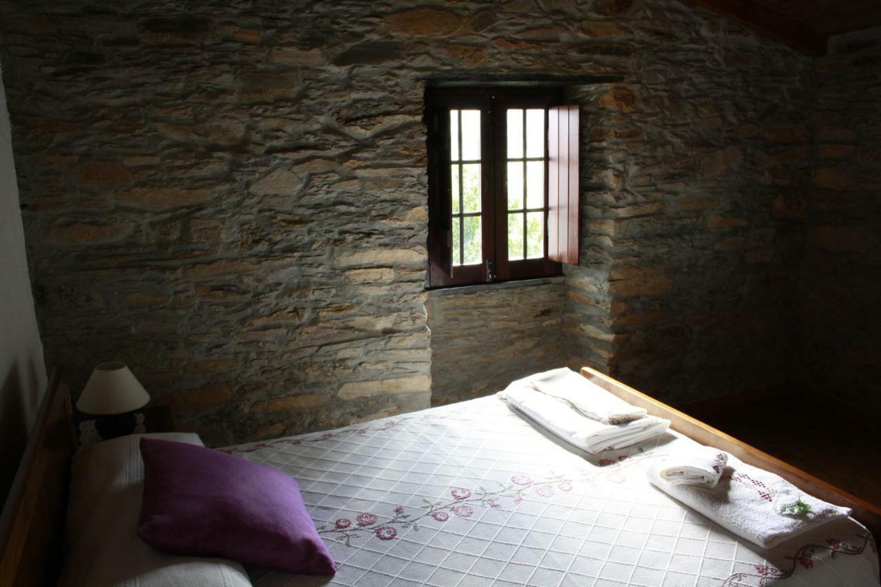 Casas De Pedra Hotel Proença-a-Nova Kültér fotó