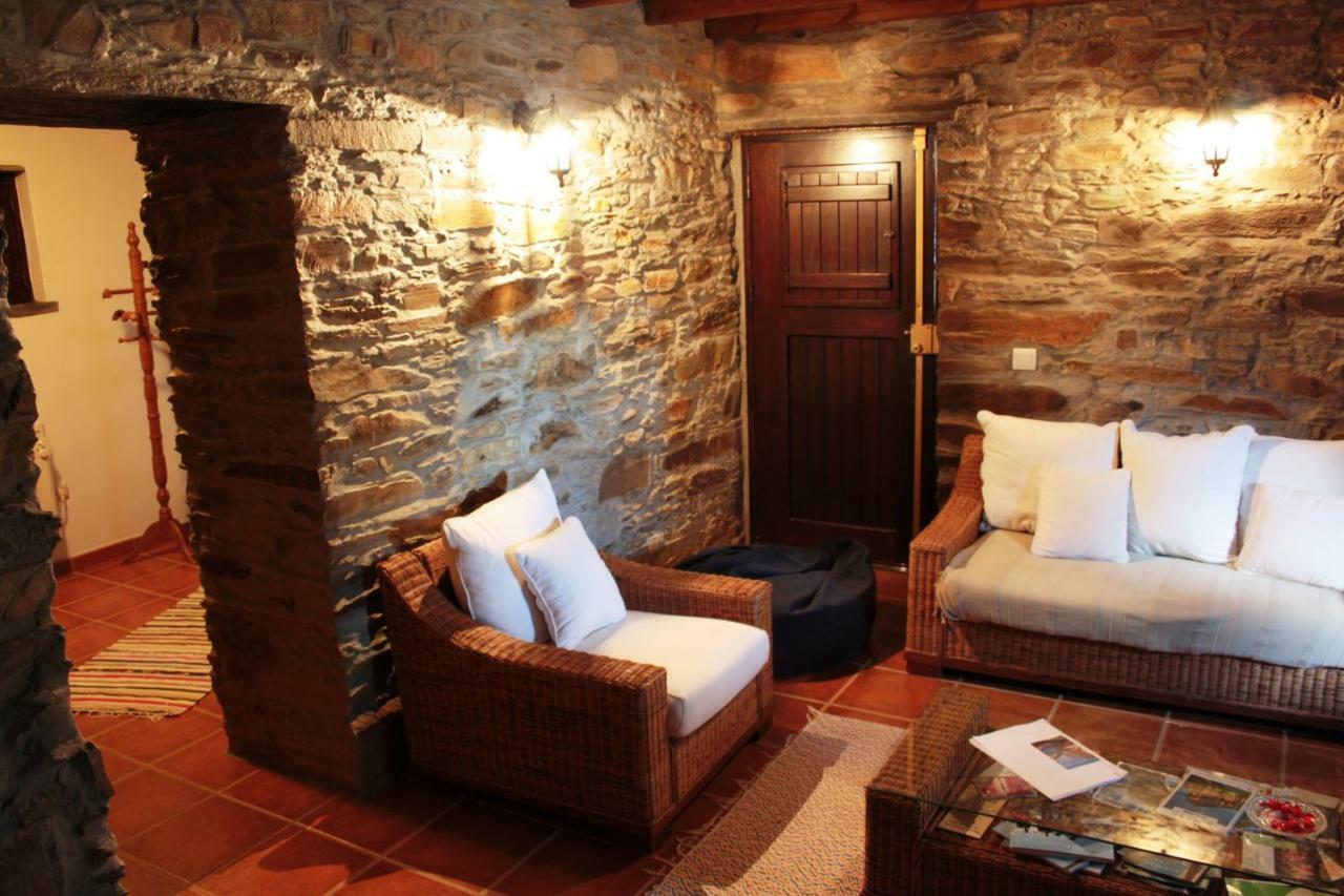 Casas De Pedra Hotel Proença-a-Nova Kültér fotó