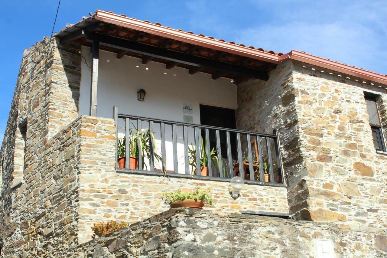 Casas De Pedra Hotel Proença-a-Nova Kültér fotó